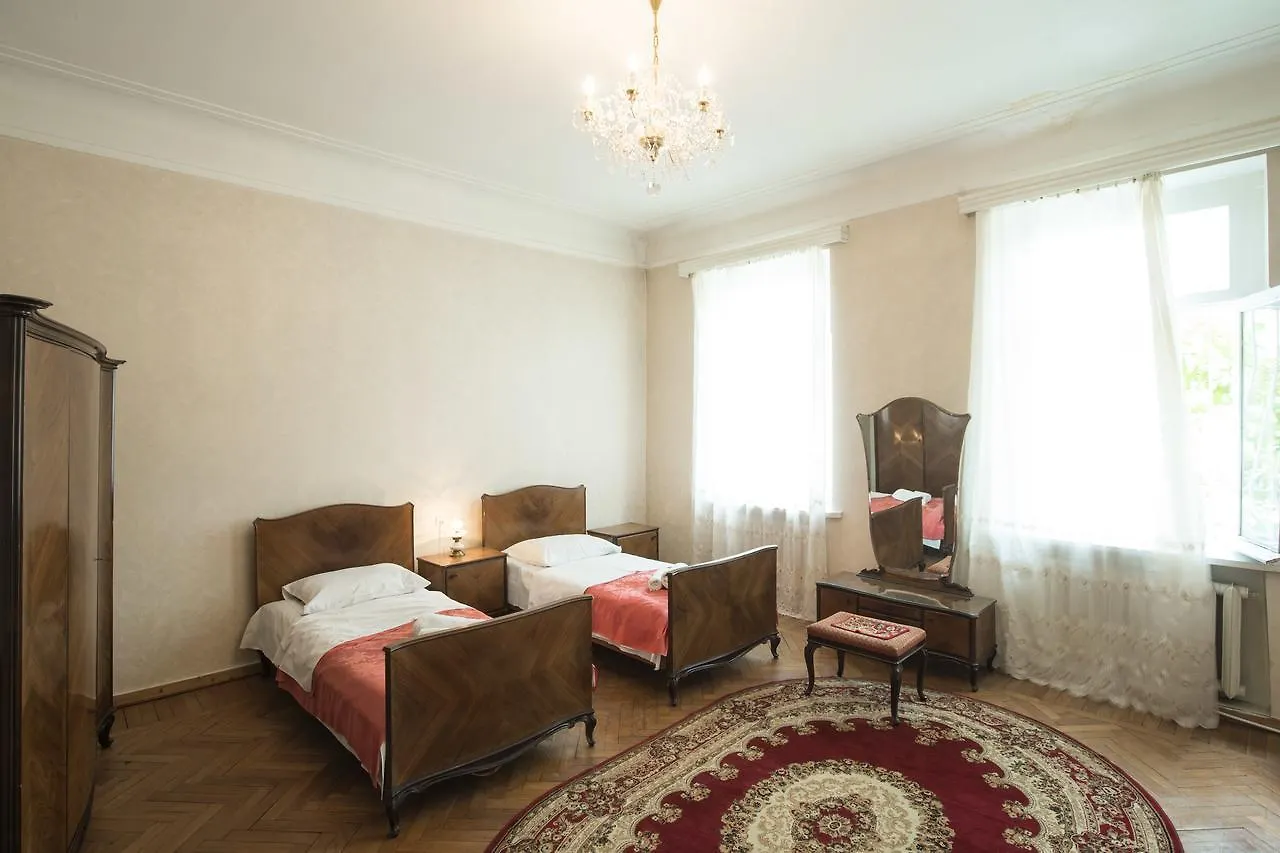 Mary'S Apartment Tbilisi