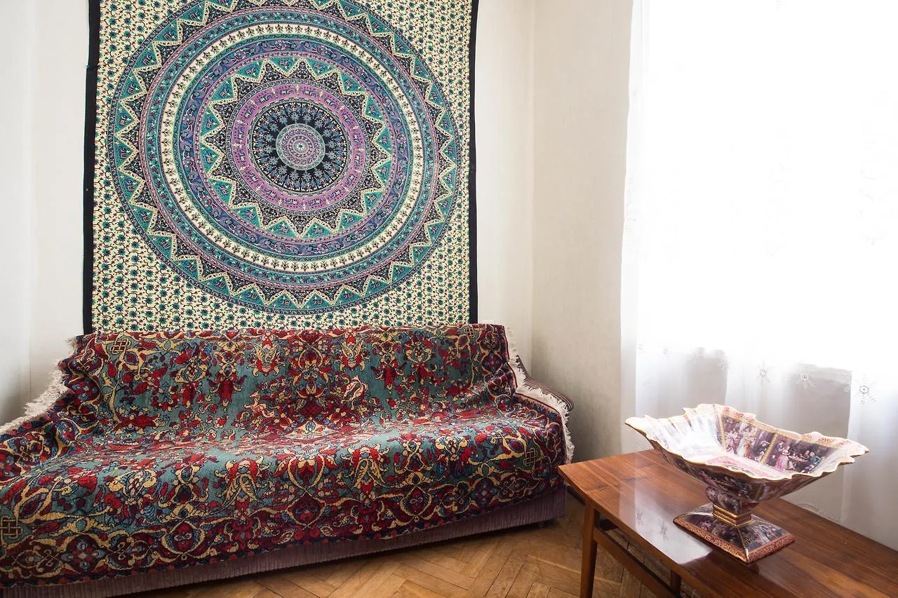 Mary'S Apartment Tbilisi