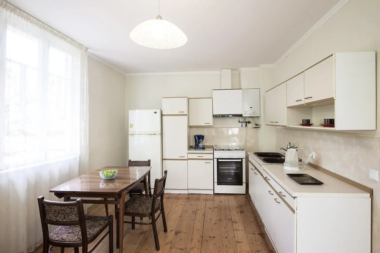 Mary'S Apartment 第比利斯